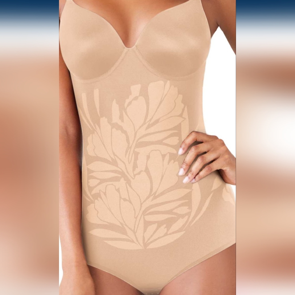 MAIDENFORM FLEXEES*COOL COMFORT BODYSHAPER SCULPTS ULTRA FIRM BODYSUIT*SIZE M